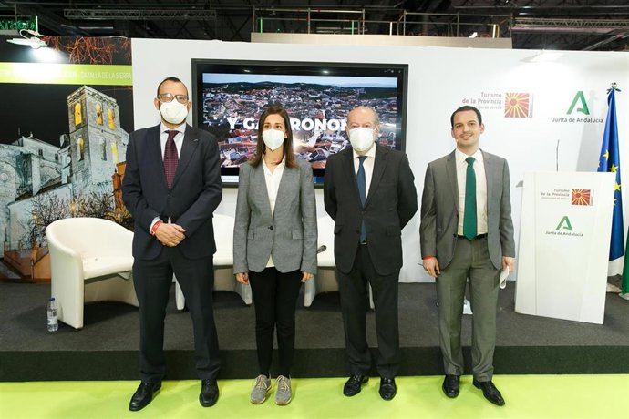Archivo - Fitur.- Cazalla acogerá en octubre el VIII Congreso Europeo de Turismo Rural