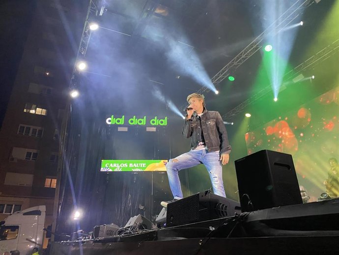 'Dial Al Sol' Reunió A Más De 7.000 Personas En Arnedo En Una Noche De Música Con Carlos Baute Como Padrino