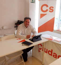 El portavoz de Cs en el Ayuntamiento de Moclín (Granada), Francisco Javier Milena Trujillo.