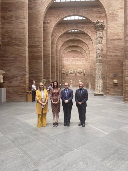 El ministro de Cultura, Miquel Iceta, visita el Museo Nacional de Arte Romano de Mérida