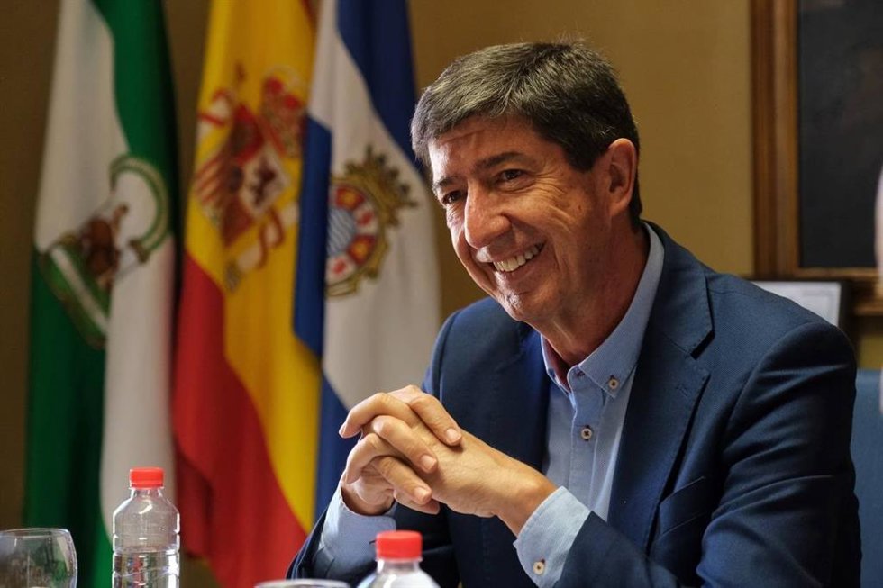 El vicepresidente de la Junta y consejero de Turismo en funciones, Juan Marín, este viernes en el Patronato de la Real Escuela del Arte Ecuestre de Jerez de la Frontera (Cádiz).