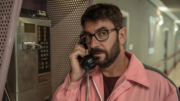 Arturo Valls protagoniza 'Dos años y un día': "Es desproporcionado que alguien pueda acabar en la cárcel por un chiste"