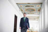 Moreno condena el "crimen machista" de Dos Hermanas (Sevilla) y pide "concienciación contra la violencia de género"