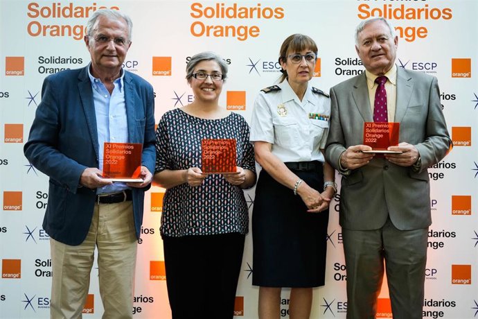 Obra Social de San Juan de Dios, Down Madrid y Fundación Policía Española, XI Premios Solidarios de Orange