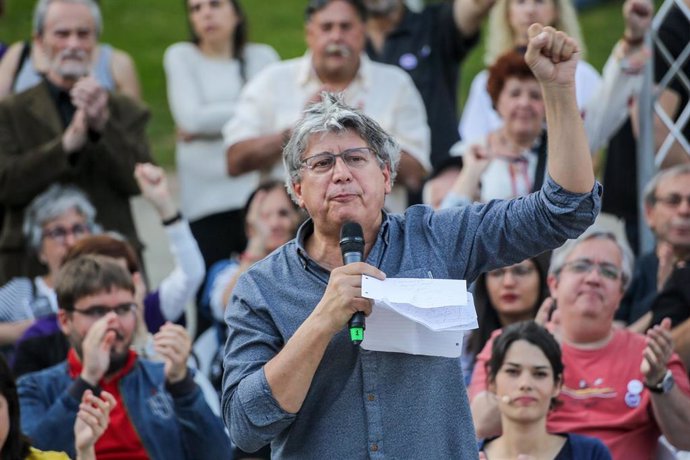 Archivo - Imagen de archivo de Eric Coquerel, en un acto de campaña de Podemos en la Plaza del 2 de Mayo en Madrid