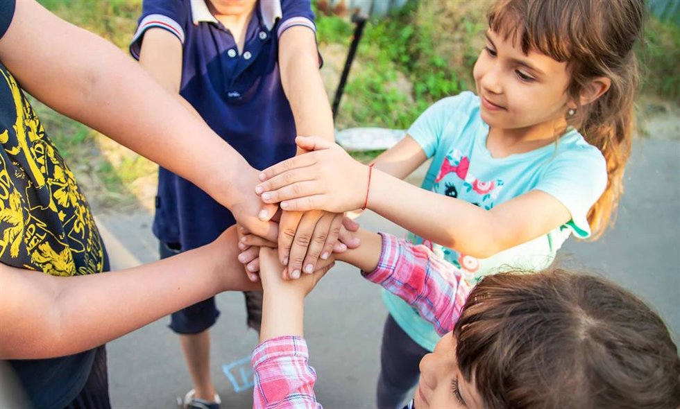 Aldeas Infantiles SOS lanza una guía para prevenir y abordar en familia la violencia entre niños y adolescentes