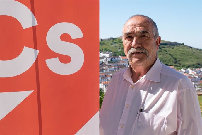 El portavoz del grupo municipal de Ciudadanos (Cs) en el Ayuntamiento de Aroche, Paulino Sosa