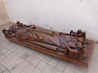 La enigmática pieza funeraria al amor juvenil de Alfonso X, doña Mayor Guillén de Guzmán, ya tiene su réplica en Alcocer