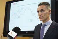 Villanueva valora los datos, pero apela a la "cautela" y anuncia 17 líneas de ayudas que se publicarán en julio