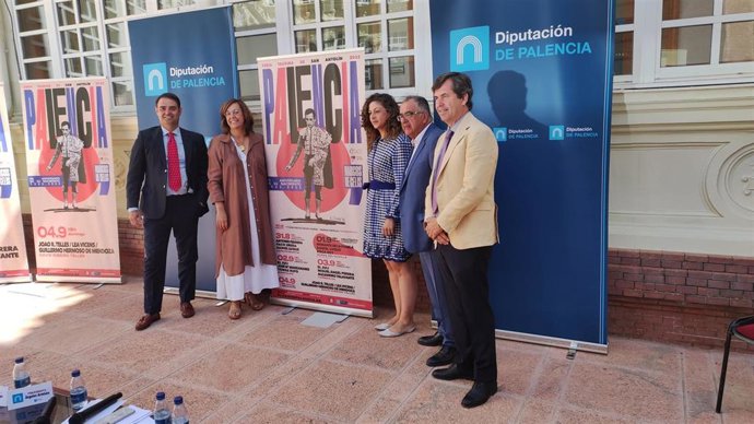 Zúñiga (i), Armisén, Valbuena, Gómez y Zabala, presentan la feria taurina de San Antolín en Palencia.