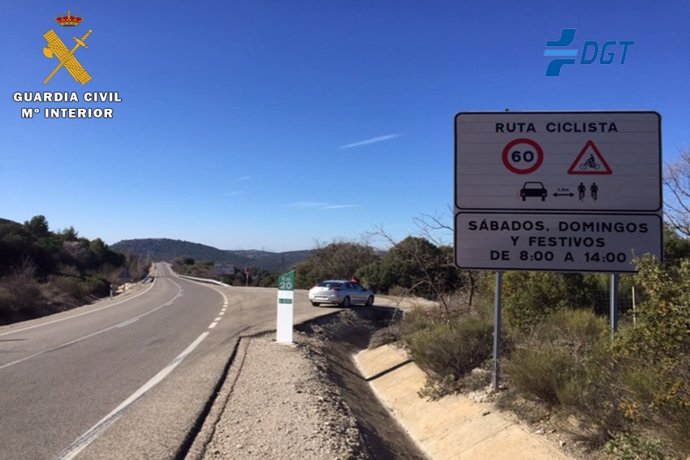 Archivo - Carretera en la que el radar sorprendió a la conductora, del archivo.