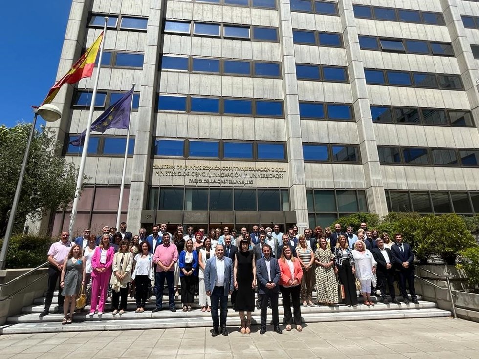 FAMP y la Red Innpulso acuerdan el fomento de la innovación y la ciencia en los municipios andaluces