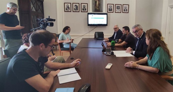 Víctor Montoro interviene en la presentación del Portal de Transaparencia del Consistorio montillano.