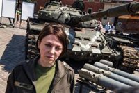 Ucrania descarta la movilización forzosa de mujeres para combatir y acusa a Rusia de desinformar al respecto