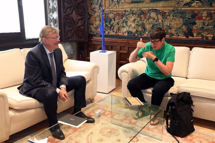 Reunión de Ximo Puig y Pilar Lima en el Palau de la Generalitat