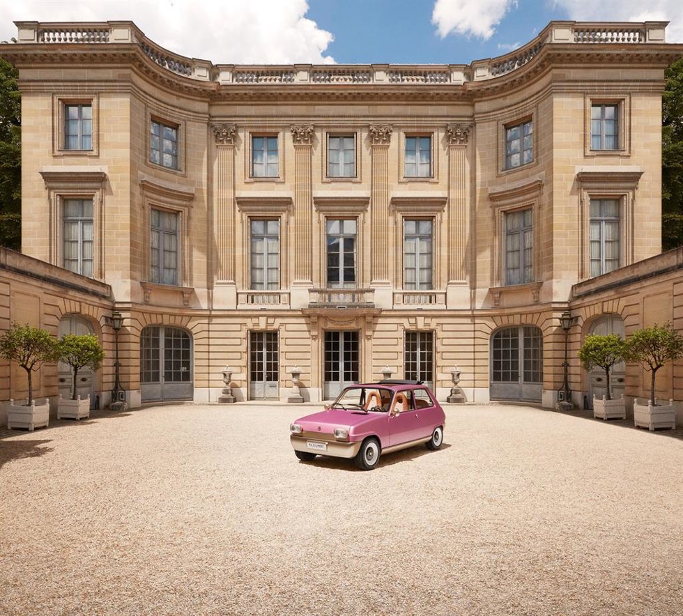 Archivo - El Renault 5 se reinventa en su 50 aniversario con un 'showcar' eléctrico