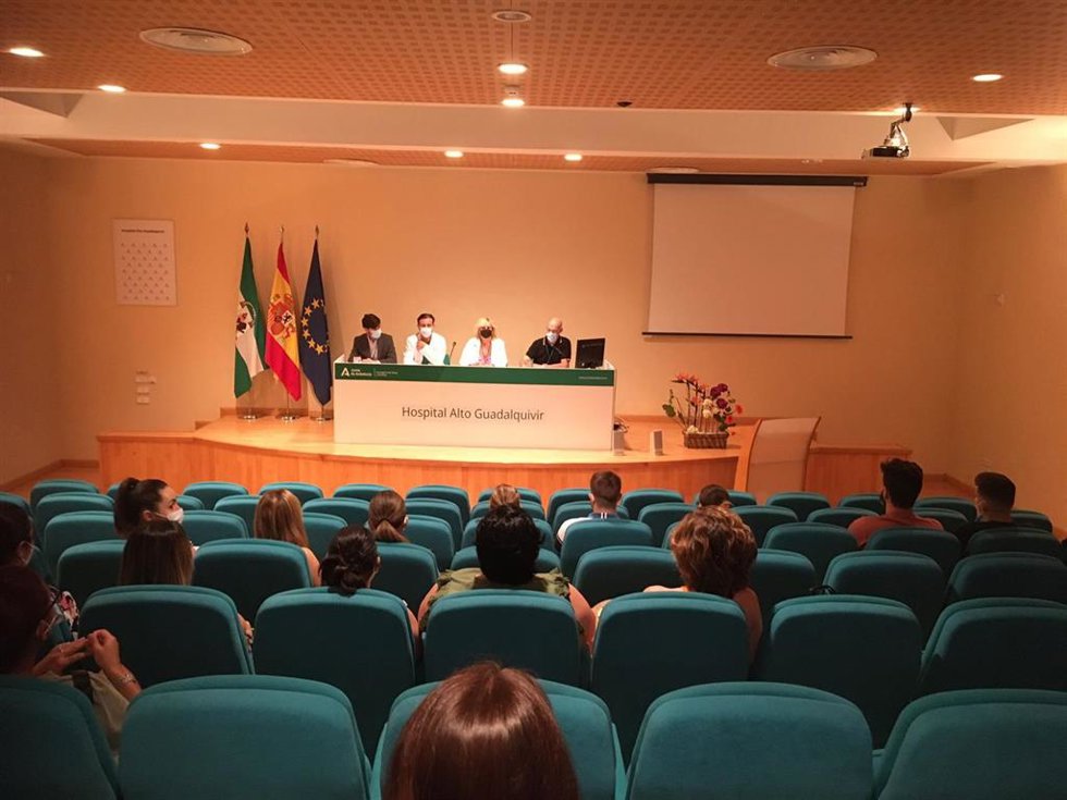 Acto de acogida a las nuevos profesionales.