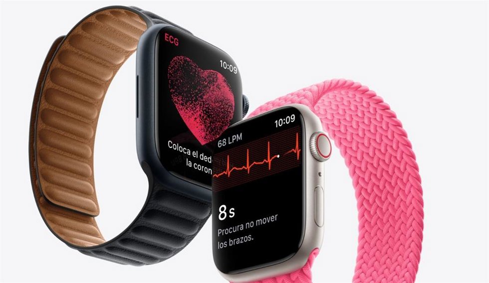 Apple Watch Series 7.