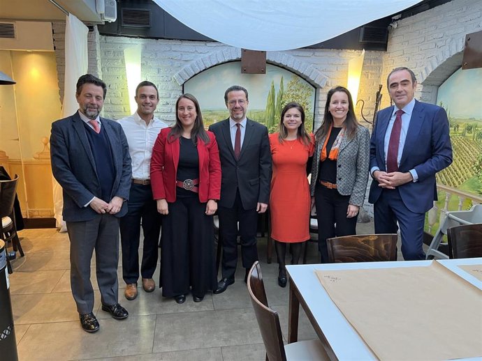 Archivo - Fernández-Lasquetty destaca a Madrid como la "puerta de entrada Europa" para empresas iberoamericanas