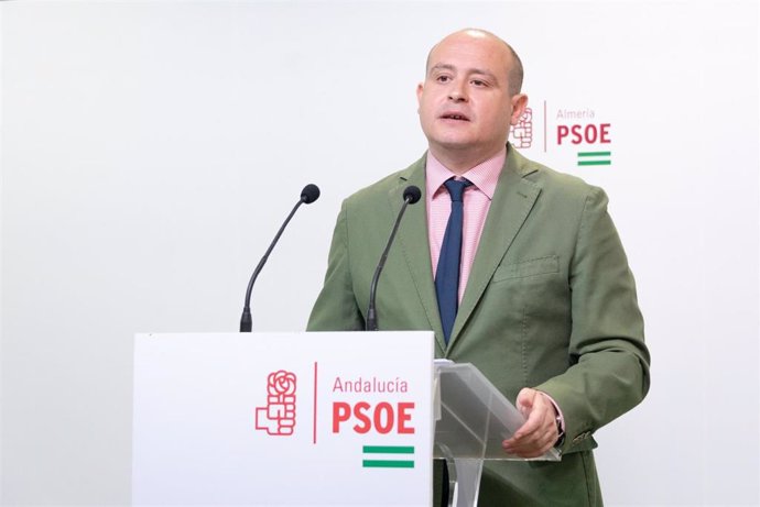 Archivo - Antonio Martínez, senador por el PSOE de Almería