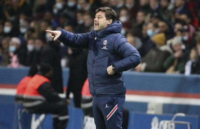 Archivo - Coach of PSG Mauricio Pochettino during the French championship Ligue 1 football match between Paris Saint-Germain (PSG) and OGC Nice (OGCN) on December 1, 2021 at Parc des Princes stadium in Paris, France - Photo Jean Catuffe / DPPI