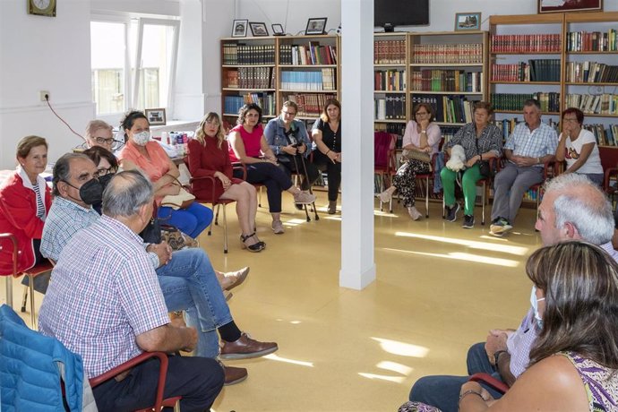 La Consejera De Empleo Y Políticas Sociales, Eugenia Gómez De Diego, Clausura Las Actividades Del Grupo Apoyo A La Crianza Del Programa De Apoyo Integral A Las Familias (PAIF)