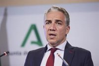 La Junta afea a Sánchez su "anuncio rimbombante" sobre sanitarios y le anima a "agilizar" su sistema de selección