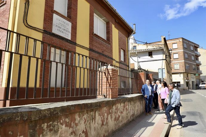 Las antiguas escuelas de Murillo de Río Leza como sede de un nuevo ayuntamiento