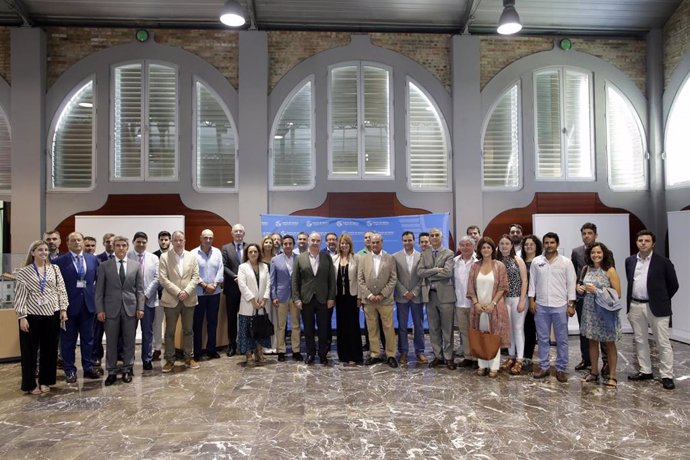 Encuentro con una misión empresarial inversa llegada desde Badajoz, organizada por el Club Cámara Huelva.