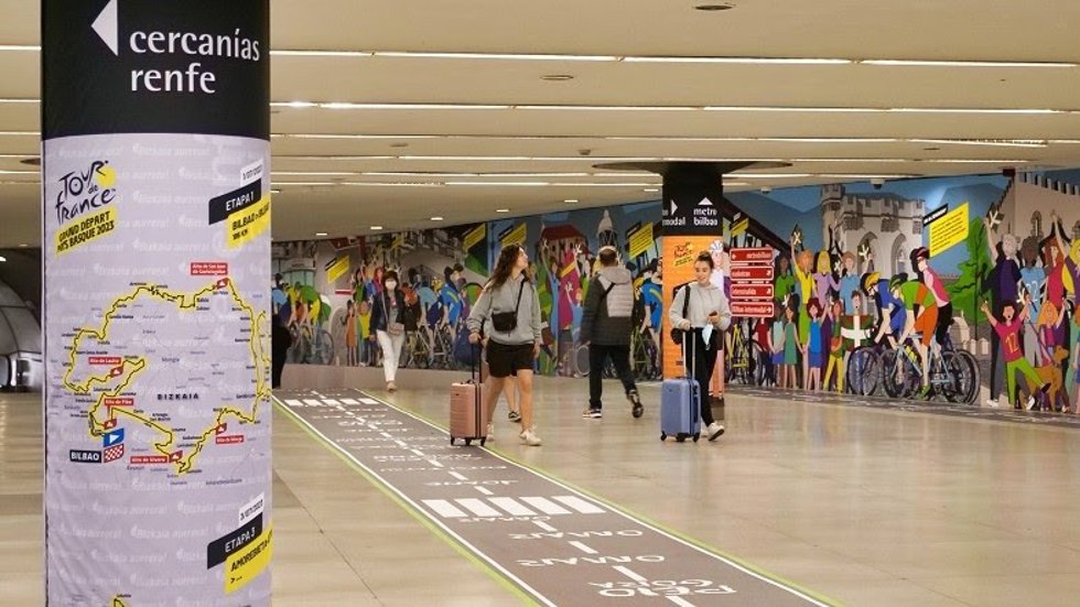 Mural en la estación Intermodal.
