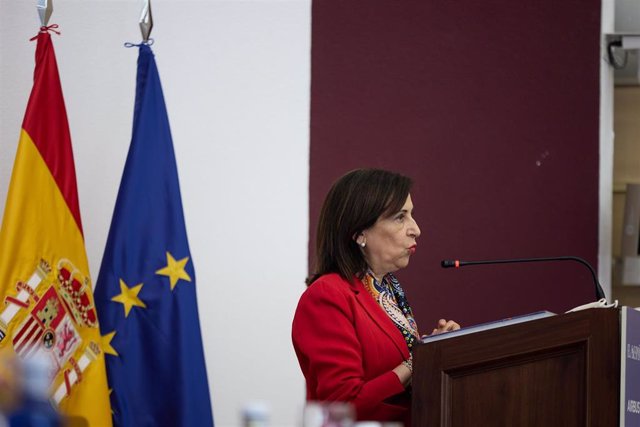 La ministra de Defensa, Margarita Robles, interviene en la clausura la jornada 'El futuro de la OTAN tras la Cumbre de Madrid', en la Escuela Diplomática, a 5 de julio de 2022, en Madrid (España). 