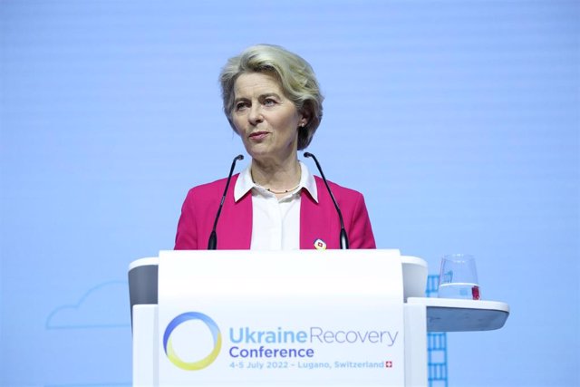 HANDOUT - 04 July 2022, Switzerland, Lugano: Ursula von der Leyen, President of the European Commission, delivers a speech at the International Ukraine Recovery Conference in Lugano. Photo: Christophe Licoppe/European Commission/dpa - ATTENTION: editori