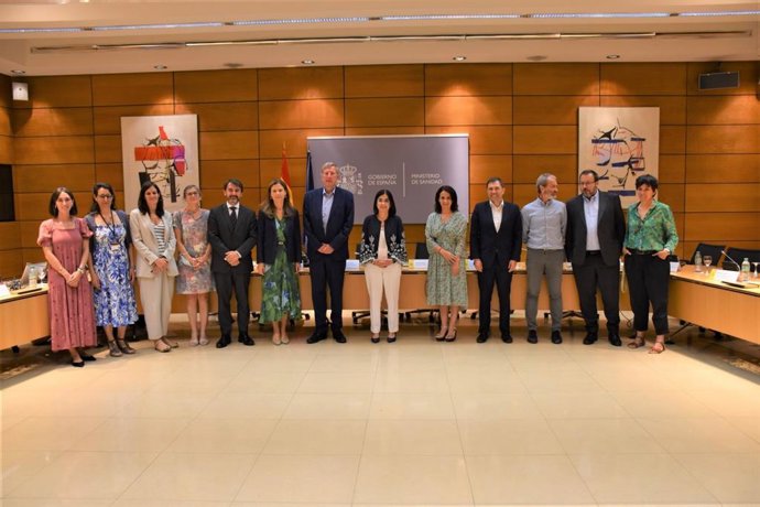 Archivo - Reunión de Sanidad