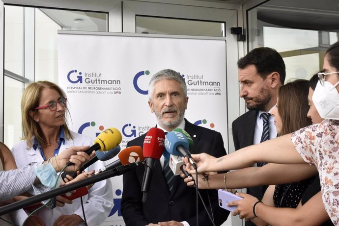 El ministro del Interior, Fernando Grande-Marlaska, en su visita al Institut Guttman a miércoles 6 de julio de 2022 en Barcelona (Catalunya), España