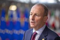 El primer ministro de Irlanda visita Borodianka a su llegada a Ucrania y expresa su solidaridad y apoyo a Kiev