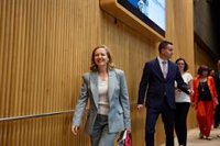 Calviño dice que España es, de las grandes economías del euro, la que más recursos dirige a contener precios