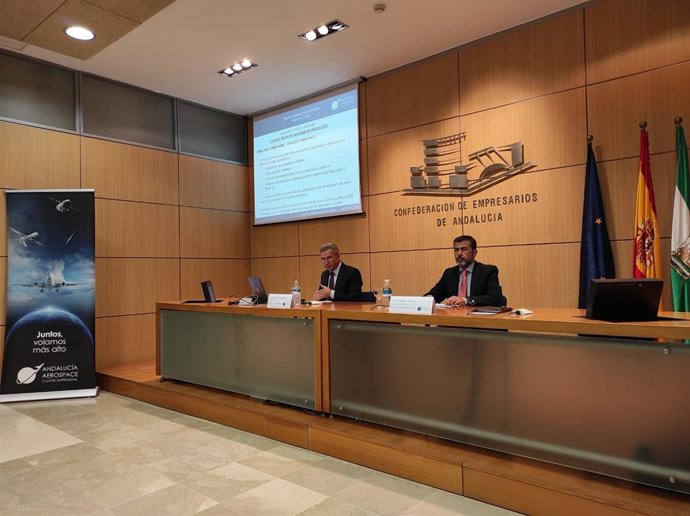 Presentación del informe sobre el sector aeroespacial andaluz.