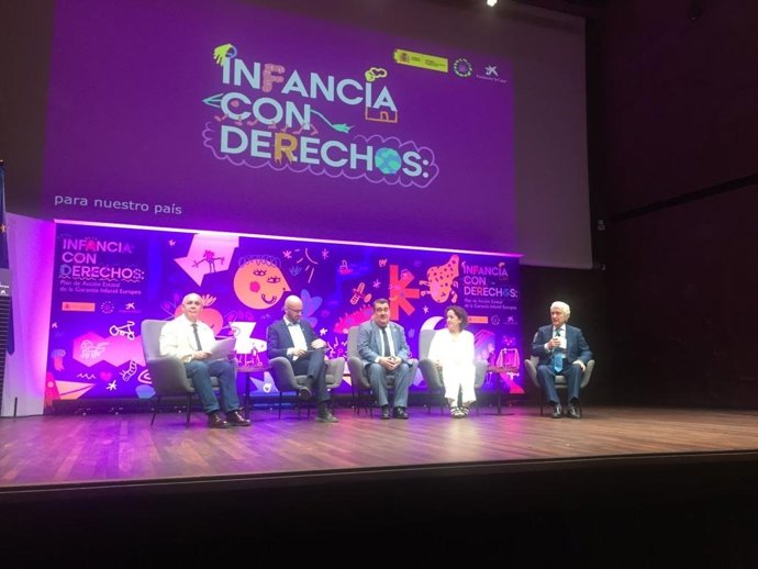 La consejera M Carmen Maeztu participa en el acto Infancia con derechos: Plan de Acción Estatal de la Garantía Infantil Europea, organizado por el Ministerio de Derechos Sociales y Agenda 2030