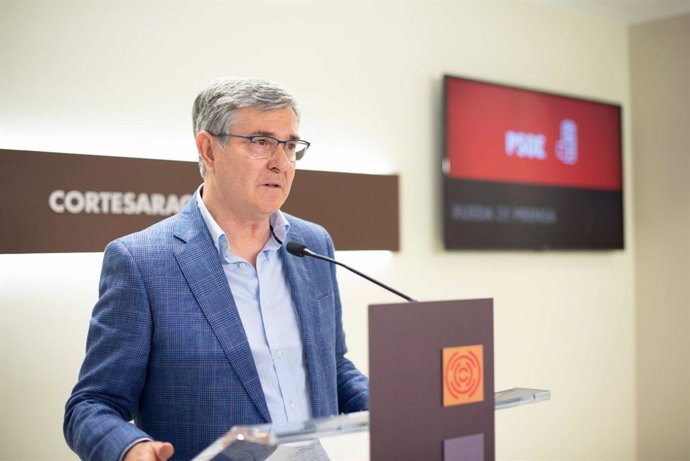 El portavoz del PSOE Aragón, Vicente Guillén.