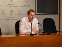 Pumares (Foro) defiende una EBAU única para toda España