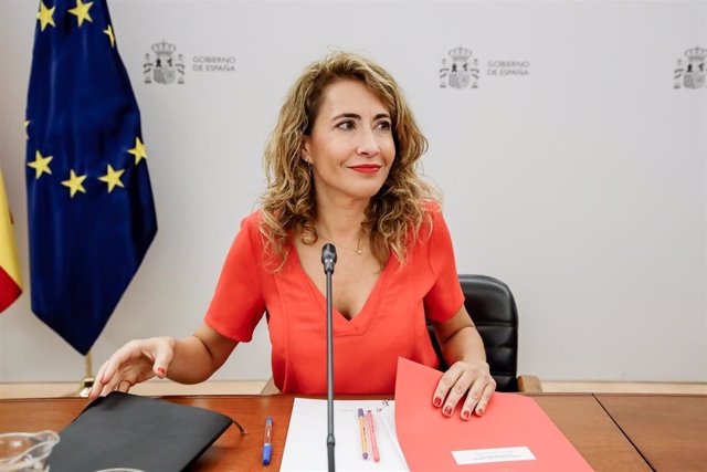 La ministra de Transportes, Movilidad y Agenda Urbana, Raquel Sánchez, preside la reunión de la Conferencia Sectorial de Transportes, en la sede del Ministerio, a 6 de julio de 2022, en Madrid (España)