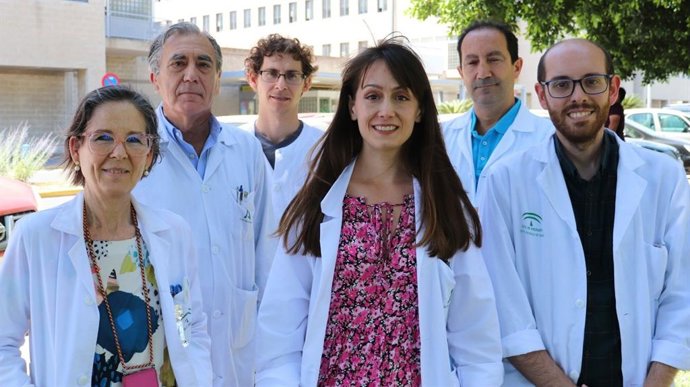 Un trabajo de cirugía radioguiada del Hospital Juan Ramón Jiménez premio a la mejor comunicación de Semnin.