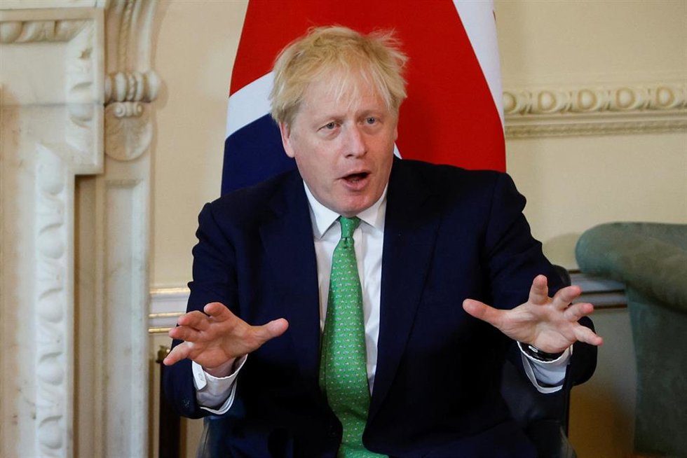01 July 2022, United Kingdom, London: UK Prime Minister Boris Johnson receives Prime Minister of New Zealand Jacinda Ardern (not pictured) at 10 Downing Street. Photo: John Sibley/PA Wire/dpa