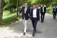 Rajoy defiende al rey emérito y cree que "no merece" cómo se le está tratando