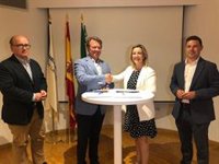 Alcalá (Sevilla) y Santa Bárbara Sistemas firman un protocolo para buscar "sinergias" en materia de formación y empleo