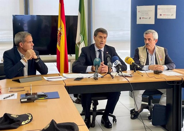 Pedro Fernández, delegado del Gobierno de España en Andalucía, en rueda de prensa