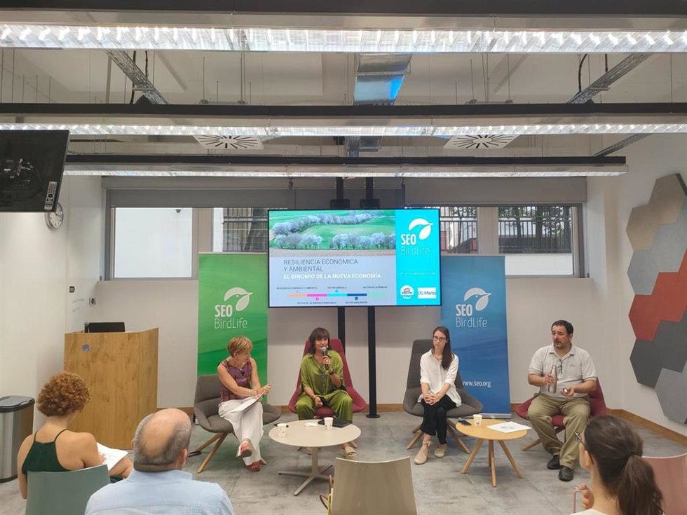 Presentación del acto 'Resiliencia económica y ambiental: el binomio de la nueva economía'