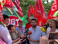 IU se suma a la protesta sindical de CCOO y UGT en Cádiz sobre la demanda de la subida salarial