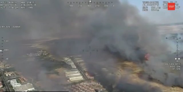Archivo - Reavivado un foco del incendio de Aranjuez cerca de la A-4
