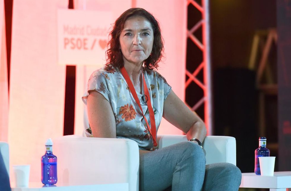 La ministra de Industria, Comercio y Turismo, Reyes Maroto, participa en la celebración de la segunda y última jornada de la Convención del PSOE Madrid Ciudad, en el Palacio de Cibeles, a 30 de junio de 2022, en Madrid (España).